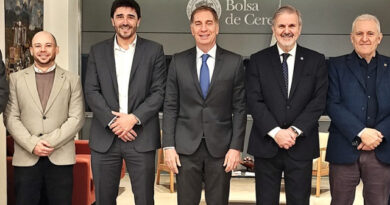Bolsa de Cereales y Jefatura de Gabinete trazaron una agenda común para la competitividad agroindustrial